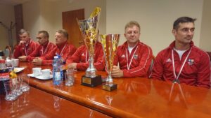 Spotkanie i gratulacje przekazane przez wojewodę świętokrzyską strażakom z OSP Brudzów / Iwona Murawska / Radio Kielce