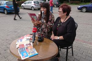 07.09.2019. Skarżysko-Kamienna. Narodowe Czytanie / Anna Głąb / Radio Kielce