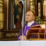 17.09.2019 Kielce. Msza święta w 80. rocznicę agresji sowieckiej na Polskę. Na zdjęciu: ksiądz Tomasz Gocel - kapelan Stowarzyszenia „Kielecka Rodzina Katyńska” / Wiktor Dziarmaga / Radio Kielce