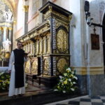 Zabytkowe barokowe organy w kościele klasztornym opactwa Cystersów. Ojciec Grzegorz Brodacki / Ewa Pociejowska-Gawęda / Radio Kielce