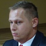 04.09.2019. Oksa. Przedwyborcze spotkanie Jacka Włosowicza i Tomasza Puchrowicza z mieszkańcami. Na zdjęciu: Tomasz  Puchrowicz - członek Zarządu Powiatu Jędrzejowskiego / Ewa Pociejowska-Gawęda / Radio Kielce