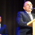 15.09.2019 Jędrzejów. 90-lecie  Powiatowego Koła Pszczelarzy. Przemawia Marek Bogusławski - członek zarządu województwa / Ewa Pociejowska-Gawęda / Radio Kielce