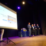 17.09.2019 Jędrzejów. Quiz historyczny „Gramy dla Niepodległej".  Na zdjęciu Maria Barańska - wicestarosta jędrzejowski, Paweł Faryna - starosta powiatu jędrzejowskiego, wojewoda Agata Wojtyszek, Kazimierz Mądzik - świętokrzyski kurator oświaty,  Marcin Piszczek - burmistrz Jędrzejowa / Ewa Pociejowska-Gawęda / Radio Kielce