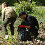 20.09.2019. Sprzątanie lasu, zorganizowane przez Nadleśnictwo Jędrzejów / Ewa Pociejowska-Gawęda / Radio Kielce