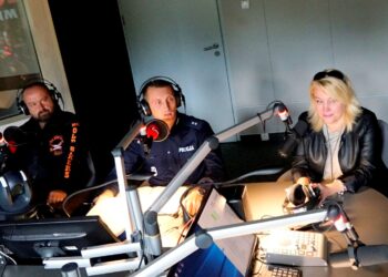 17.09.2019. Punkty Widzenia. Na zdjęciu (od lewej): Artur Pluta - właściciel Szkoły Jazdy Enigma, Mariusz Bednarski - Komenda Wojewódzka Policji w Kielcach i Anna Hajdukiewicz - dyrektor Miejskiego Zespołu Poradni Psychologiczno-Pedagogicznych w Kielcach / Karol Żak / Radio Kielce