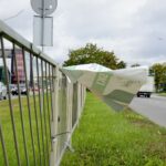 18.09.2019. Kielce. Plakaty wyborcze uszkodzone przez wichurę / Piotr Kwaśniewski / Radio Kielce