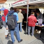 19.09.2019. Kielce. Targi pracy na kieleckim Rynku / Piotr Kwaśniewski / Radio Kielce