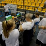 24.09.2019. Kielce. Monika Pyrek prowadzi zajęcia z WF dla uczniów z kieleckich szkół / Piotr Kwaśniewski / Radio Kielce