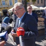 05.09.2019. Kielce. Konferencja w sprawie porozumienia wyborczego ugrupowań w wyborach parlamentarnych. Na zdjęciu: Czesław Siekierski - kandydat do Sejmu z listy PSL / Radio Kielce