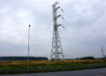 słupy energetyczne, trasa S7 / Robert Szumielewicz / Radio Kielce
