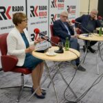 29.09.2019. Kielce. Studio Polityczne Radia Kielce. Na zdjęciu (od lewej): Maria Zuba - posłanka PiS, Edward Rzepka - kandydat do Senatu z Koalicyjnego Komitetu Wyborczego Koalicja Obywatelska PO .N iPL Zieloni z okręgu 83 i Czesław Siekierski -  „jedynka” świętokrzyskiej listy PSL-KP do Sejmu / Piotr Kwaśniewski / Radio Kielce