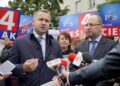 30.09.2019. Kielce. Konferencja prasowa posła Michała Cieślaka i europosła Adama Bielana. Na zdjęciu (od lewej): Michał Cieślak - poseł i Adam Bielan - europoseł / Piotr Kwaśniewski / Radio Kielce