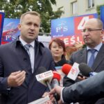 30.09.2019. Kielce. Konferencja prasowa posła Michała Cieślaka i europosła Adama Bielana. Na zdjęciu (od lewej): Michał Cieślak - poseł i Adam Bielan - europoseł / Piotr Kwaśniewski / Radio Kielce