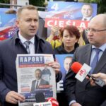 30.09.2019. Kielce. Konferencja prasowa posła Michała Cieślaka i europosła Adama Bielana. Na zdjęciu (od lewej): Michał Cieślak - poseł i Adam Bielan - europoseł / Piotr Kwaśniewski / Radio Kielce