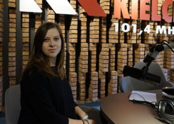 Magdalena Gwóźdź z Regionalnego Centrum Wolontariatu w Kielcach / Fot. Aneta Cielibała-Gil - Radio Kielce