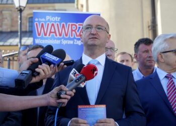 Piotr Wawrzyk zainaugurował kampanię wyborczą. Na zdjęciu: Piotr Wawrzyk - wiceminister spraw zagranicznych / Piotr Kwaśniewski / Radio Kielce