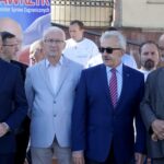 Piotr Wawrzyk zainaugurował kampanię wyborczą. Na zdjęciu (od lewej): Piotr Wawrzyk - wiceminister spraw zagranicznych, Waldemar Bartosz - przewodniczący świętokrzyskiej Solidarności, Stanisław Góźdź - dyrektor Świętokrzyskiego Centrum Onkologii i Adam Massalski - Instytut Historii UJK / Piotr Kwaśniewski / Radio Kielce