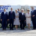 Występa. 06.09.2019. Cysterna wstydu w Świętokrzyskiem. Na zdjęciu (od lewej): Bogdan Latosiński - poseł PiS, Paweł Wawrzyk - wiceminister spraw zagranicznych, Agnieszka Kuś - radna powiatu starachowickiego, Marek Kwitek - poseł PiS, Krzysztof Lipiec - prezes świętokrzyskiego PiS, Maria Zuba - poseł PiS i Sylwester Chruszcz - poseł PiS / Piotr Kwaśniewski / Radio Kielce