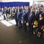 Wiślica. Uroczysta XV Nadzwyczajna Sesja Rady Miejskiej w Wiślicy - wręczenie tytułu Honorowego Obywatela Miasta Wiślica posłowi PiS Krzysztofowi Lipcowi / Jarosław Kubalski / Radio Kielce