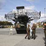 Targi Kielce. Wystawa z okazji 30-lecia istnienia Centrum Przygotowań do Misji Zagranicznych na kieleckiej Bukówce / Jarosław Kubalski / Radio Kielce