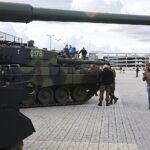 Targi Kielce. Wystawa z okazji 30-lecia istnienia Centrum Przygotowań do Misji Zagranicznych na kieleckiej Bukówce / Jarosław Kubalski / Radio Kielce