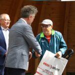 06.09.2019. Zgórsko. IV Wojewódzki Turniej w Boccie. Na zdjęciu: Zbigniew Szybalski - dyrektor DPS w Zgórsku i Na zdjęciu: Krzysztof Słoń - senator PiS / Krzysztof Bujnowicz / Radio Kielce