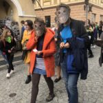 28.09.2019. Sandomierz. Happening „My piękne małpy Europy ratujemy Ziemię” / Grażyna Szlęzak-Wójcik / Radio Kielce