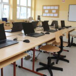 Szkoła Podstawowa numer 2 w Busku-Zdroju po gruntownej modernizacji / Marta Gajda / Radio Kielce