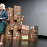 13.09.2019. Busko-Zdrój. Uroczyste zakończenie projektu Małe Miasto Busko-Zdrój. Dorota Tworek z Fundacji Nowa Przestrzeń Sztuki / Marta Gajda / Radio Kielce