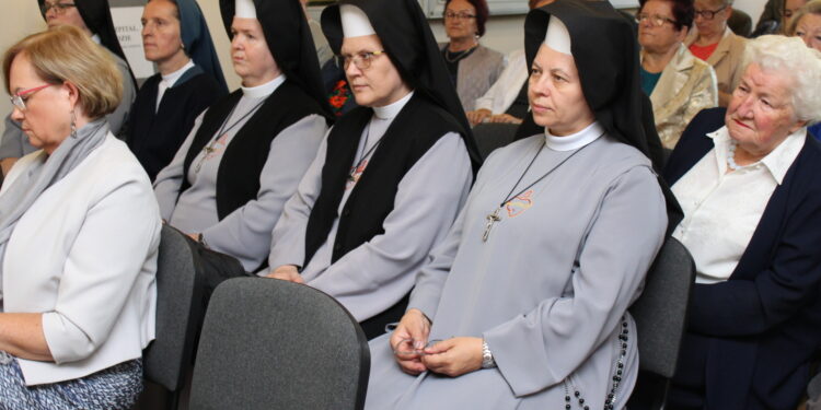 23.09.2019. Pińczów. XXIII Pińczowskie Spotkania Historyczne pod hasłem „Klasztor. Szpital. Miłosierdzie” / Marta Gajda / Radio Kielce