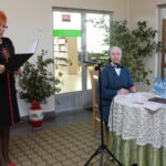 23.09.2019. Pińczów. XXIII Pińczowskie Spotkania Historyczne pod hasłem „Klasztor. Szpital. Miłosierdzie”. Jolanta Opoka – dyrektor biblioteki w Pińczowie i Jadwiga Kisielewska, szarytka „Siostry miłosierdzia (szarytki) św. Wincentego a Paulo w mirowskim szpitalu św. Juliana w Pińczowie / Marta Gajda / Radio Kielce