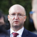 12.09.2019 Kielce. Wiceminister spraw zagranicznych Piotr Wawrzyk podczas konferencji prasowej / Jarosław Kubalski / Radio Kielce