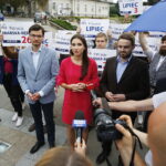 02.09.2019 Kielce. Konferencja prasowa PiS na Placu Artystów.  Maksymilian Ślusarczyk, Patrycja Iwańska- Bęben, Bartłomiej Orzeł / Jarosław Kubalski / Radio Kielce