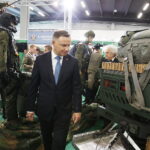 MSPO. Prezydent Andrzej Duda zwiedza ekspozycje / Jarosław Kubalski / Radio Kielce