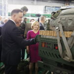 MSPO. Prezydent Andrzej Duda zwiedza ekspozycje / Jarosław Kubalski / Radio Kielce