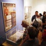 04.09.2019 Kielce. Muzeum Historii Kielc. Wystawa "Średniowieczne skarby Kielc. Rękopiśmienne księgi dawnej biblioteki kapituły kieleckiej" / Jarosław Kubalski / Radio Kielce