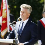 11.09.2019 Kielce. Uroczystości pod pomnikiem Homo Homini w 18. rocznicę zamachu na World Trade Center. Senator Krzysztof Słoń / Jarosław Kubalski / Radio Kielce