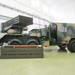 19.09.2019 Skarżysko - Kamienna. Podpisanie umowy  na dostawę dla wojska pocisków rakietowych Feniks. Feniks i wyrzutnia Langusta / Jarosław Kubalski / Radio Kielce