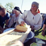 22.09.2019 Tokarnia. Muzeum Wsi Kieleckiej. Impreza "Smaki Jesieni" / Jarosław Kubalski / Radio Kielce
