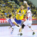 22.09.2019 Kielce. Piłka ręczna Liga Mistrzów. Mecz PGE Vive Kielce - Motor Zaporoże. Arciom Karalok / Jarosław Kubalski / Radio Kielce