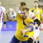 22.09.2019 Kielce. Piłka ręczna Liga Mistrzów. Mecz PGE Vive Kielce - Motor Zaporoże. Arciom Karalok / Jarosław Kubalski / Radio Kielce