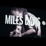 23.09.2019 Kielce. Mała scena KCK. Rozpoczęcie festiwalu Memorial To Miles projekcją filmu dokumentalnego / Jarosław Kubalski / Radio Kielce