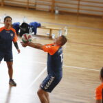 25.09.2019 Kielce. Europejski Dzień Sportu. Mecz pomiędzy zespołami Kuratorium Oświaty w Kielcach i Urzędu Marszałkowskiego Województwa Świętokrzyskiego w hali sportowej VI LO / Jarosław Kubalski / Radio Kielce