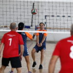 25.09.2019 Kielce. Europejski Dzień Sportu. Mecz pomiędzy zespołami Kuratorium Oświaty w Kielcach i Urzędu Marszałkowskiego Województwa Świętokrzyskiego w hali sportowej VI LO / Jarosław Kubalski / Radio Kielce