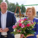 13.09.2019. Ociesęki. Na zdjęciu: Damian Szpak - wójt gminy Raków i Anna Krupka - wiceminister sportu i turystyki / TVP3 Kielce