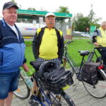 07.09.2019. Ostrowiec Św. Uczestnicy rajdu rowerowego śladem polskiego oręża przez lasy ostrowieckie / Emilia Sitarska / Radio Kielce