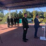 22.09.2019 Staszów. Staszowskie Spotkania z Kulturą Łowiecką. Przemawia burmistrz Staszowa Leszek Kopeć, na zdjęciu także Robert Bąk prezes zarządu PZŁ w Tarnobrzegu / Grażyna Szlęzak-Wójcik / Radio Kielce