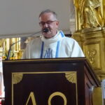 08.09.2019. Opatów. XIX Wojewódzkie Świętokrzyskie Dożynki. Proboszcz parafii pw. św. Marcina w Opatowie, ks. Michał Spociński / Emilia Sitarska / Radio Kielce