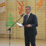 Kielce. 24.09.2019. Otwarcie Hali Sportowej przy III Liceum im. C. K. Norwida. Przemawia Andrzej Zdeb - dyrektor III LO / Wiktor Taszłow / Radio Kielce