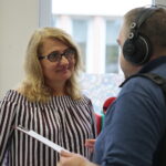 Kielce. 26.09.2019. Europejski Dzień Języków w Ekonomiku na Langiewicza. Na zdjęciu: Tamara Hachulska / Wiktor Taszłow / Radio Kielce